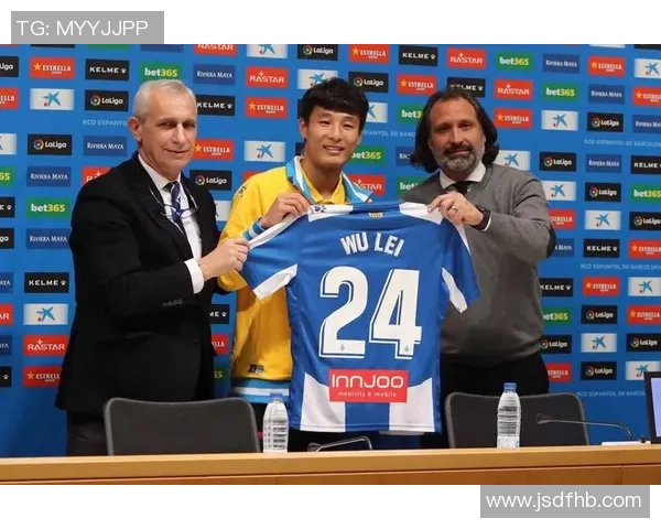 维达足球携手青少年培养计划助力中国足球未来发展与国际交流